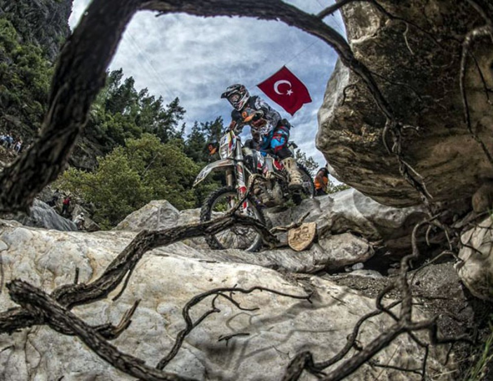 Efsane Endurocular 6. Kez Kemer'de