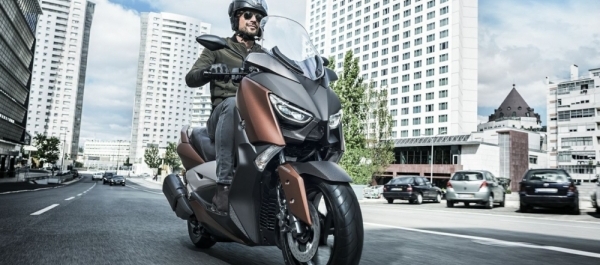 Yamaha'dan Euro 4 Uyumlu Yeni X-MAX 300