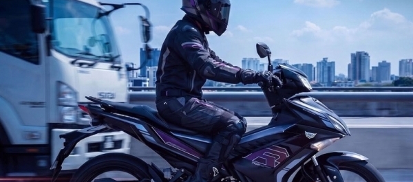 Yamaha Y16ZR-R: Küçük Motosiklette MotoGP Esintisi