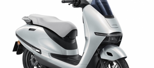 Honda'nın Uygun Fiyatlı Elektrikli Scooter Stratejisi