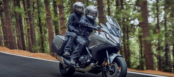 Honda'nın Yeni Sport Touring Modeli NT1100