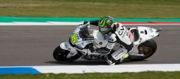 Crutchlow İki Yıl Daha LCR'de