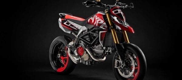 Ducati Hypermotard 950 Konsepti ile Ödül Kazandı