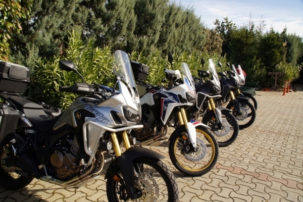 Africa Twin 2016