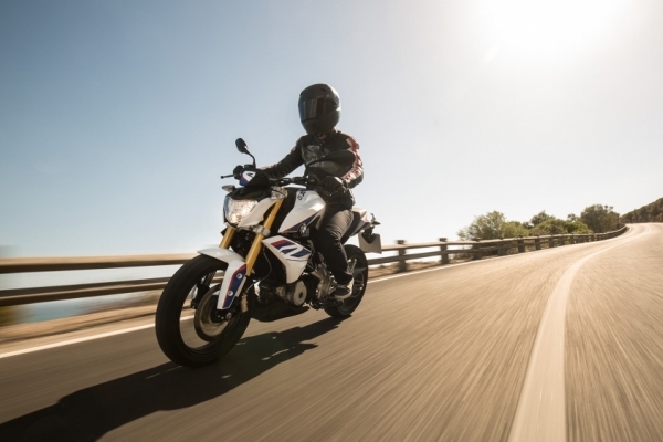 BMW G310R