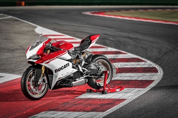 2017 Ducati 1299 Panigale S Anniversario