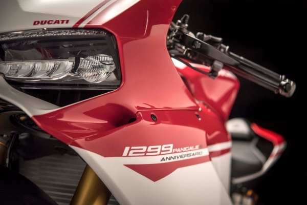 2017 Ducati 1299 Panigale S Anniversario