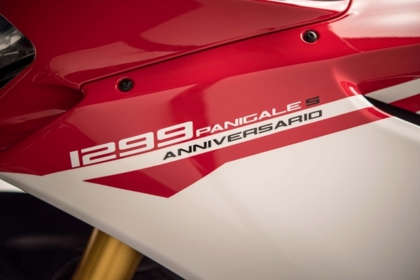 2017 Ducati 1299 Panigale S Anniversario