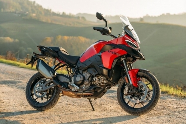 Ducati Multistrada V2 Yenilendi