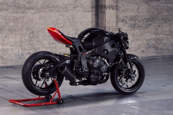 7. Huge Moto Café Fighter Kit