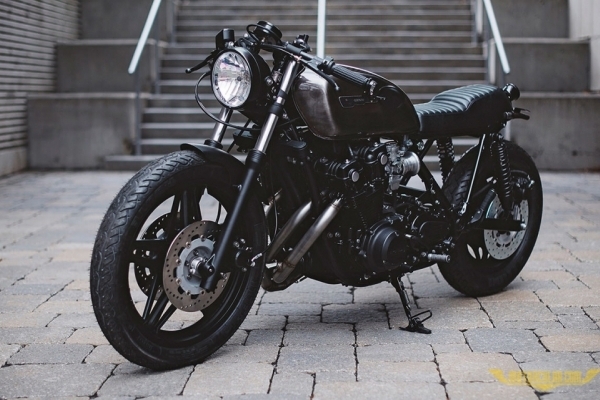 Honda CB900 Custom