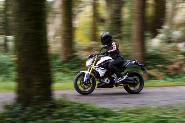 BMW G310R