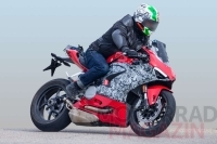 Ducati Panigale V2 959 Geliyor