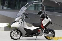 Govecs BMW C1'i Geri Getiriyor