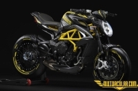 MV Agusta Dragster 800RR Pirelli'yi Sundu